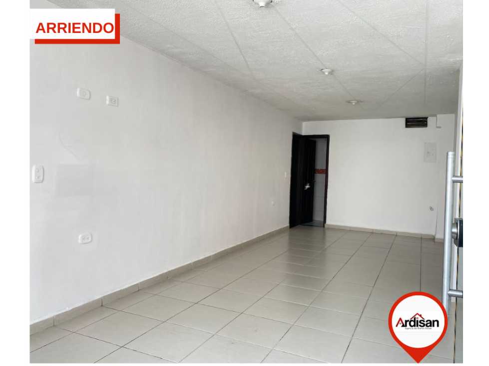 ARRIENDO LOCAL COMERCIAL CENTRAL - 3