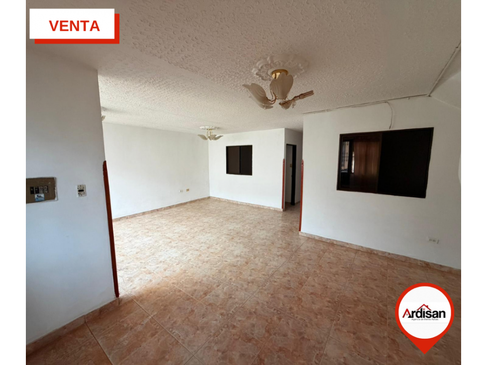 APARTAMENTO PRIMER PISO CENTRAL DE 130MTS - 2