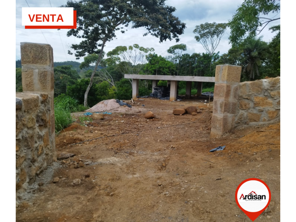 HERMOSAS PARCELAS CON CIMENTACIÓN Y PARQUEADERO CUBIERTO - 6