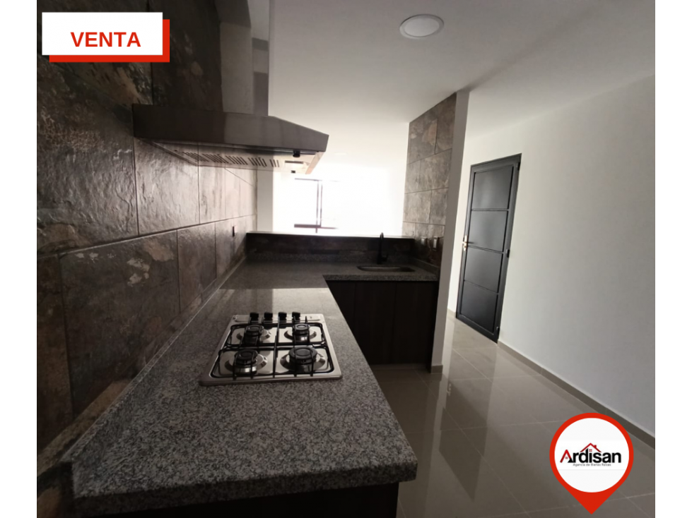 APARTAMENTO - PRIMER PISO CON PARQUEADERO - 5