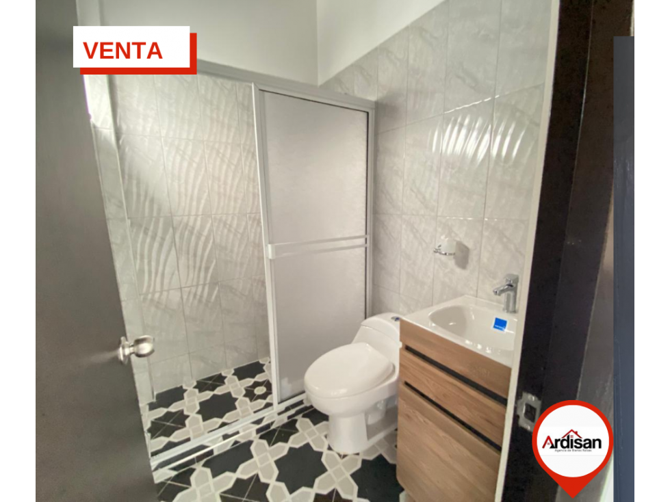 VENTA APARTAMENTO 100 M2 SEGUNDO piso + PARQUEADERO 54 M2 - 5
