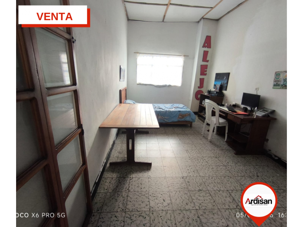 CASA CENTRAL PLANA DE 150MTS APROX - 3