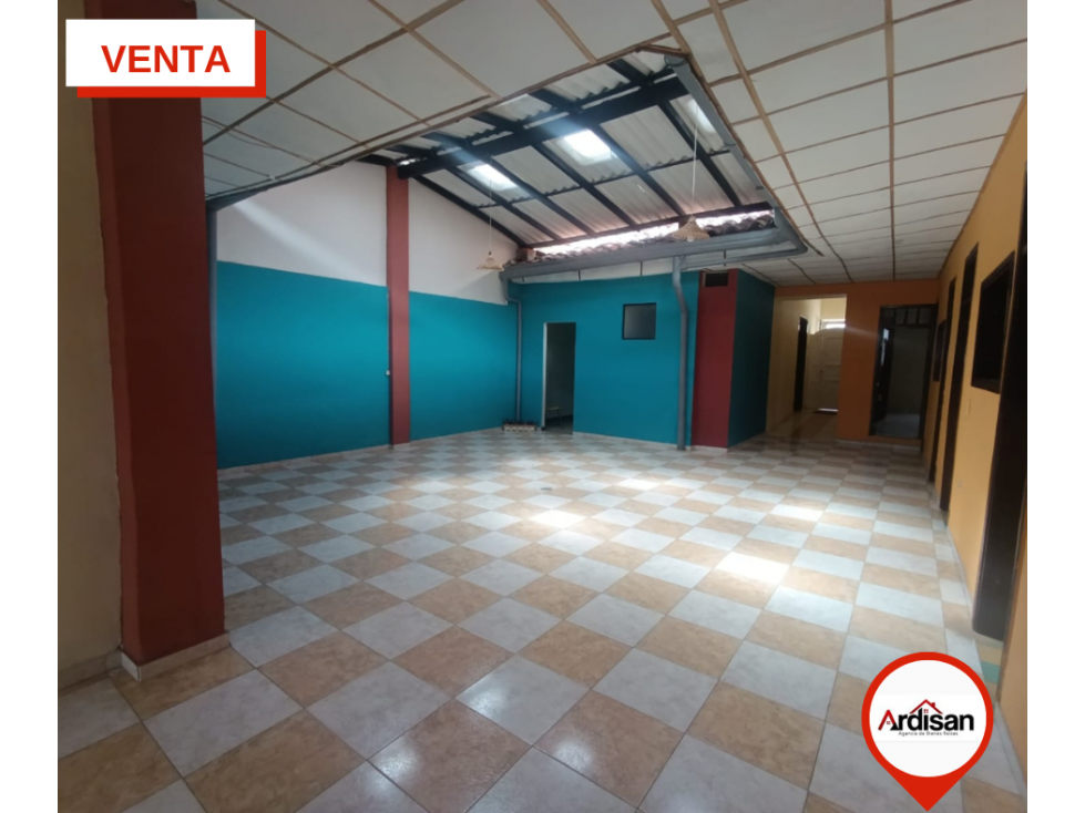 CASA COMERCIAL PLANA CENTRAL DE 319MTS - 6