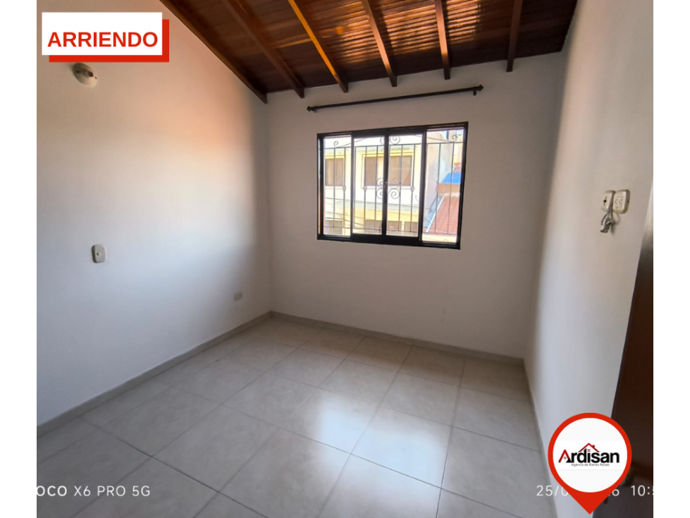 ARRIENDO APARTAMENTO DUPLEX EN VILLA MERCEDES - 4