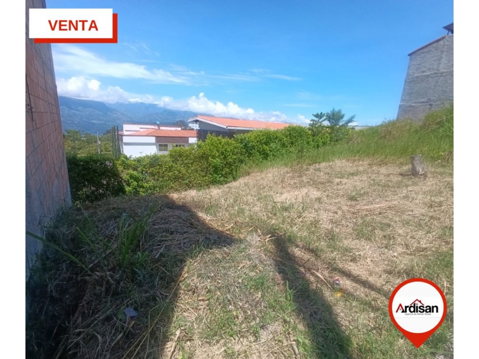 LOTE DE 72MTS EN URBANIZACION - 2