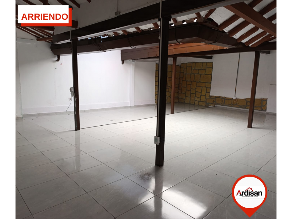 ARRIENDO / VENTA LOCAL COMERCIAL CENTRAL - 1