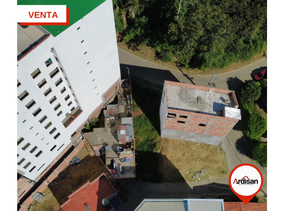 LOTE URBANO DE 80MTS PARA DESARROLLO INMOBILIARIO - 1