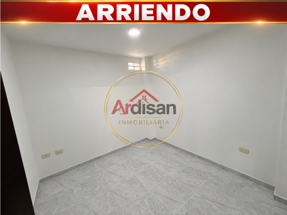 ARRIENDO APARTAMENTO A 4 CUADRAS DE LA UNIVERSIDAD LIBRE — foto 5