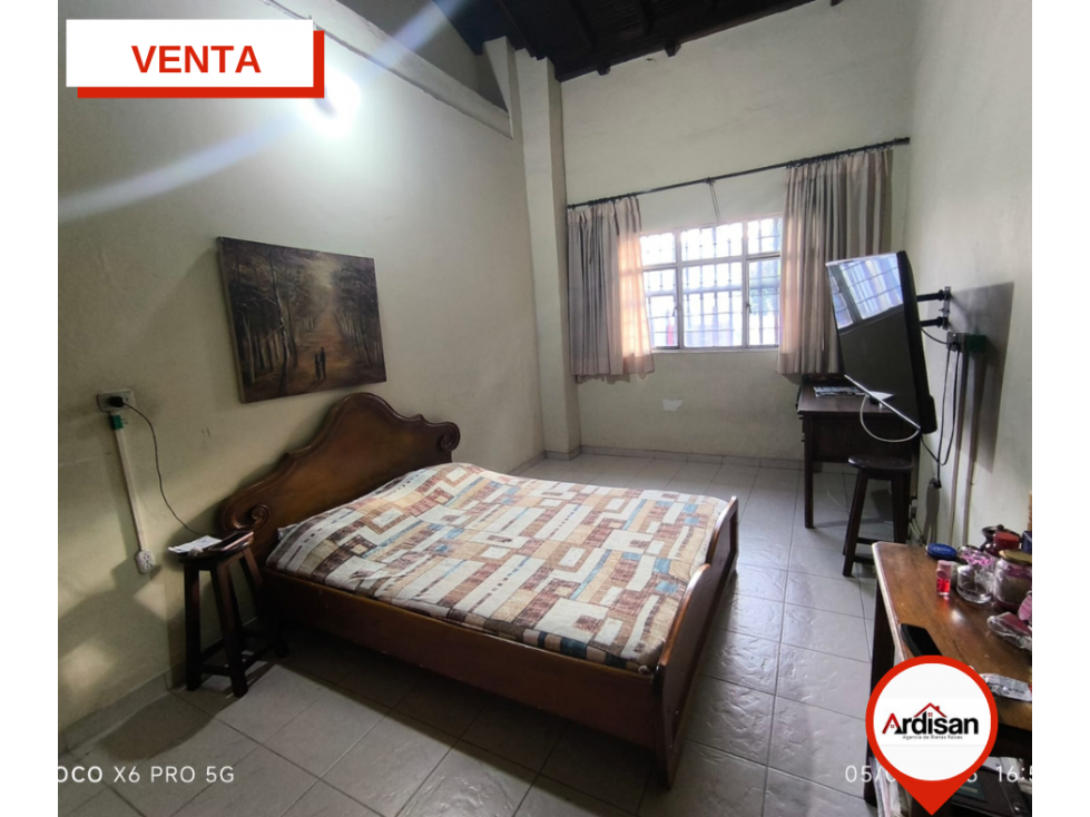 CASA CENTRAL PLANA DE 150MTS APROX - 6