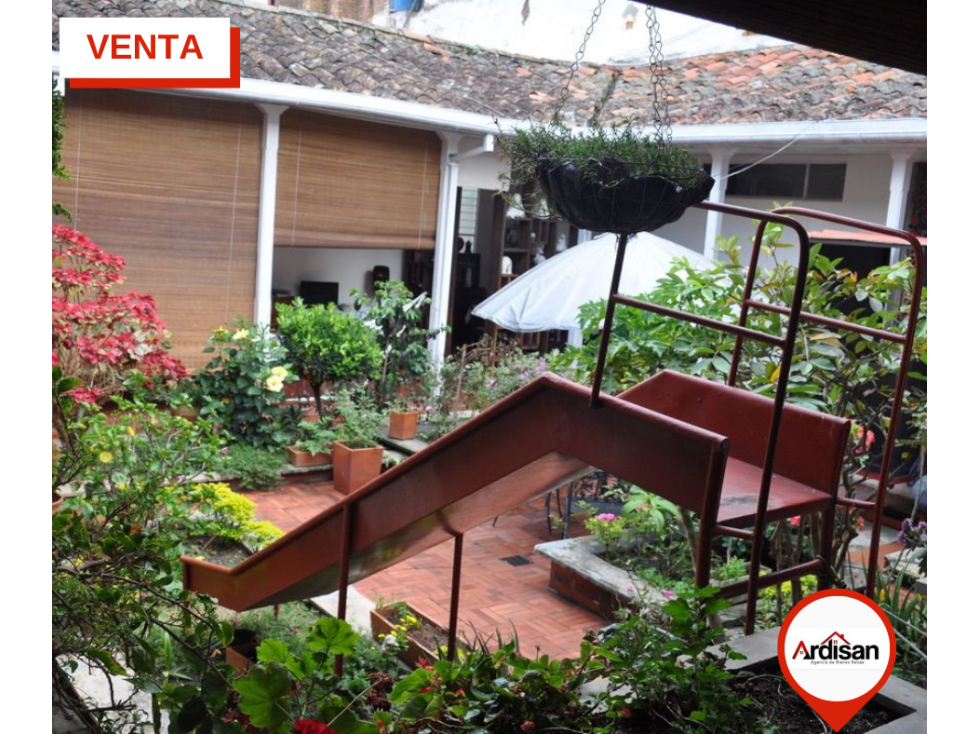 AMPLIA CASA COMERCIAL CENTRAL CON LOCALES RENTANDO — foto 5