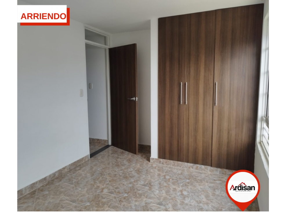 LINDO APARTAMENTO EN QUINTO PISO CON PARQUEADERO - 5