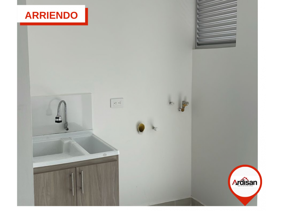 ARRIENDO APARTAMENTO TORRE SAN RAFAEL CON ASCENSOR — foto 3
