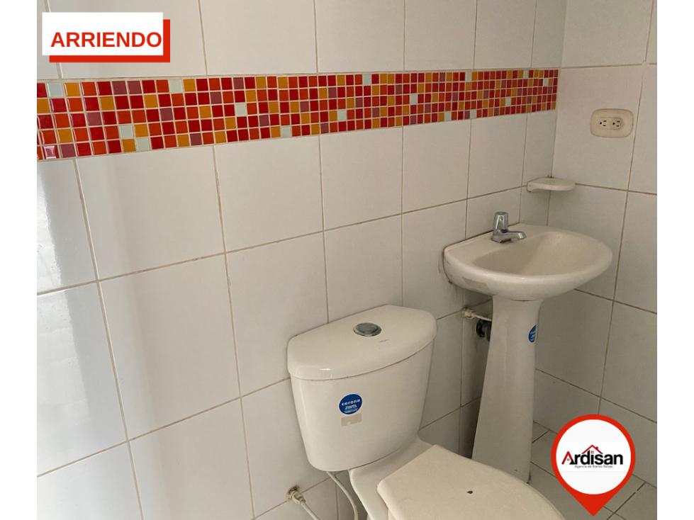 ARRIENDO LOCAL COMERCIAL CENTRAL - 5
