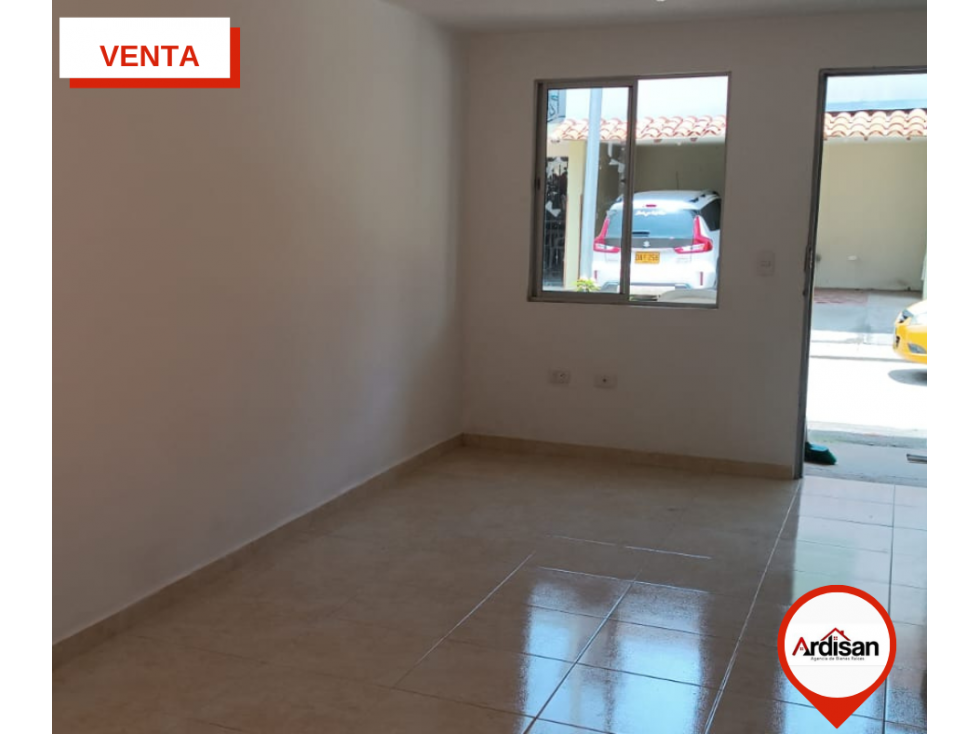 LINDA CASA ESSQUINERA DE 2 PISOS EN URBANIZACION - 2