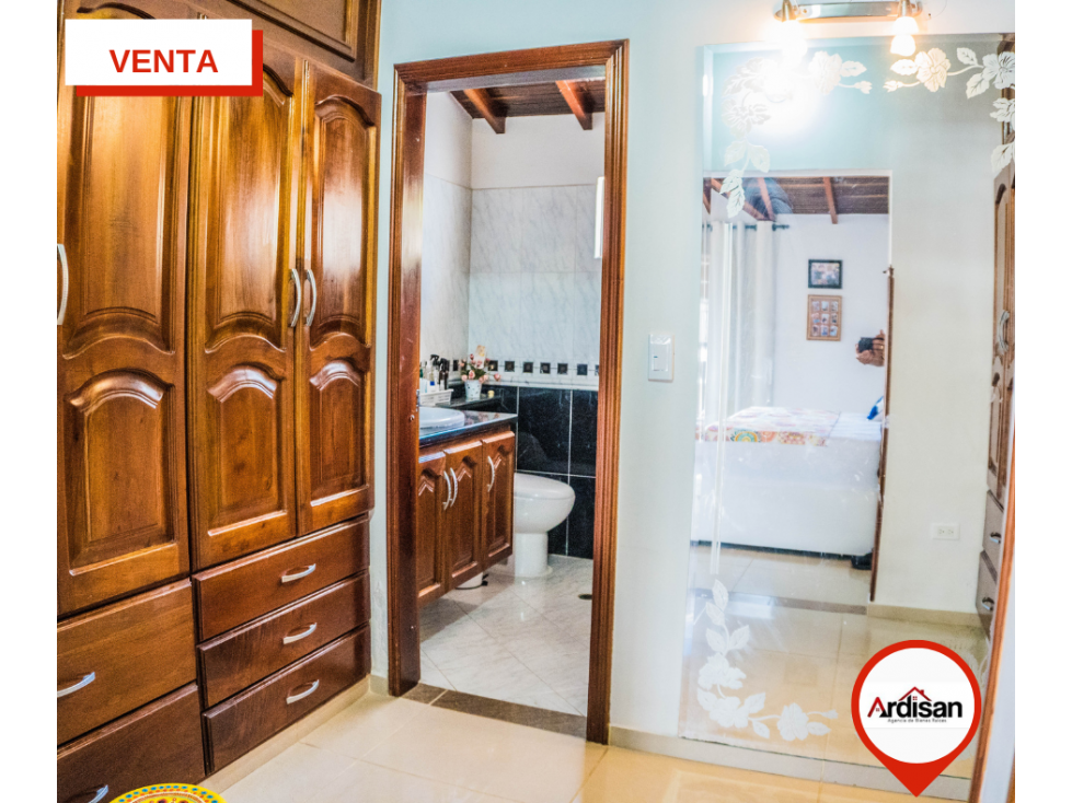 AMPLIA CASA DE 332MTS EN EXCLUSIVO CONDOMINIO PRIVADO - 5