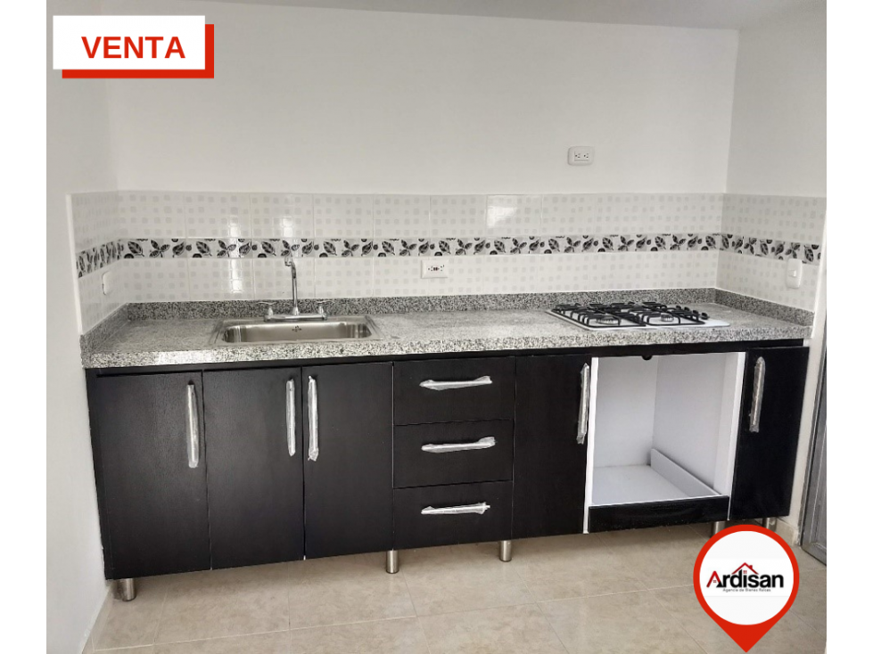 CASA UNIFAMILIAR DE DOS PISOS + PLACA PROYECTADA - 3