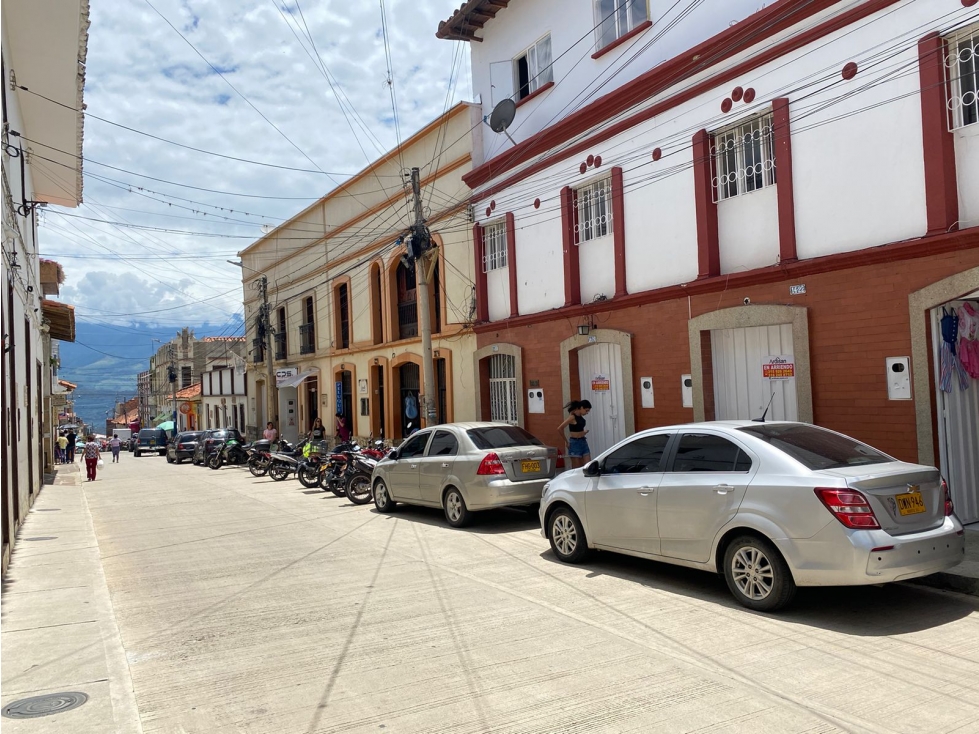 ARRIENDO LOCAL COMERCIAL CENTRAL - 2