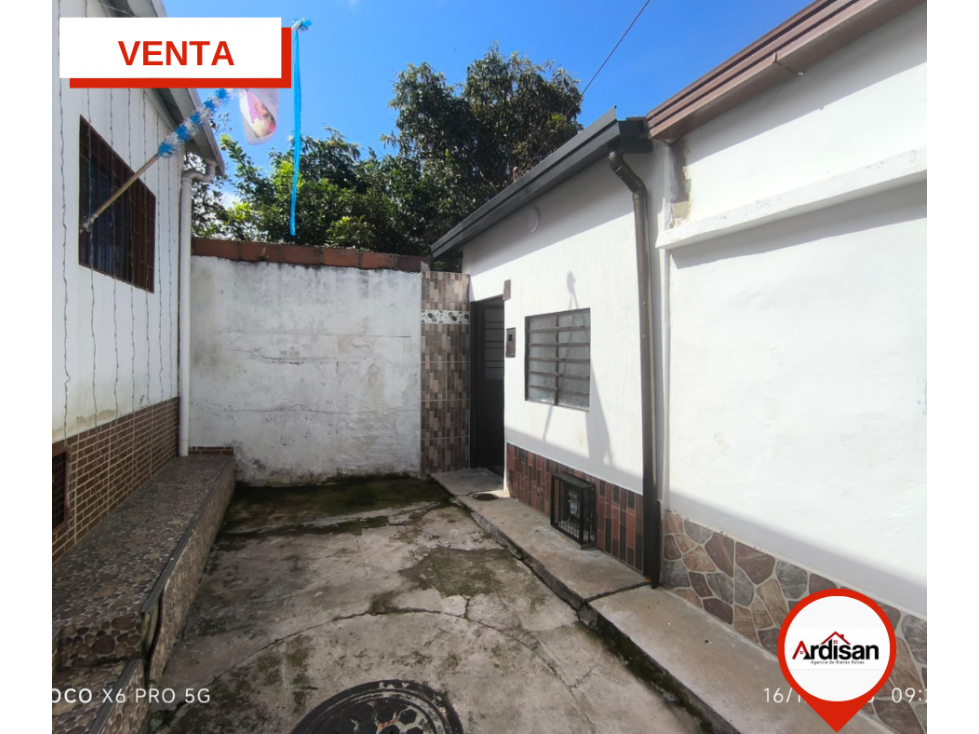 CASA CENTRAL CERCA A LA AVENIDAD NACIONAL — foto 6