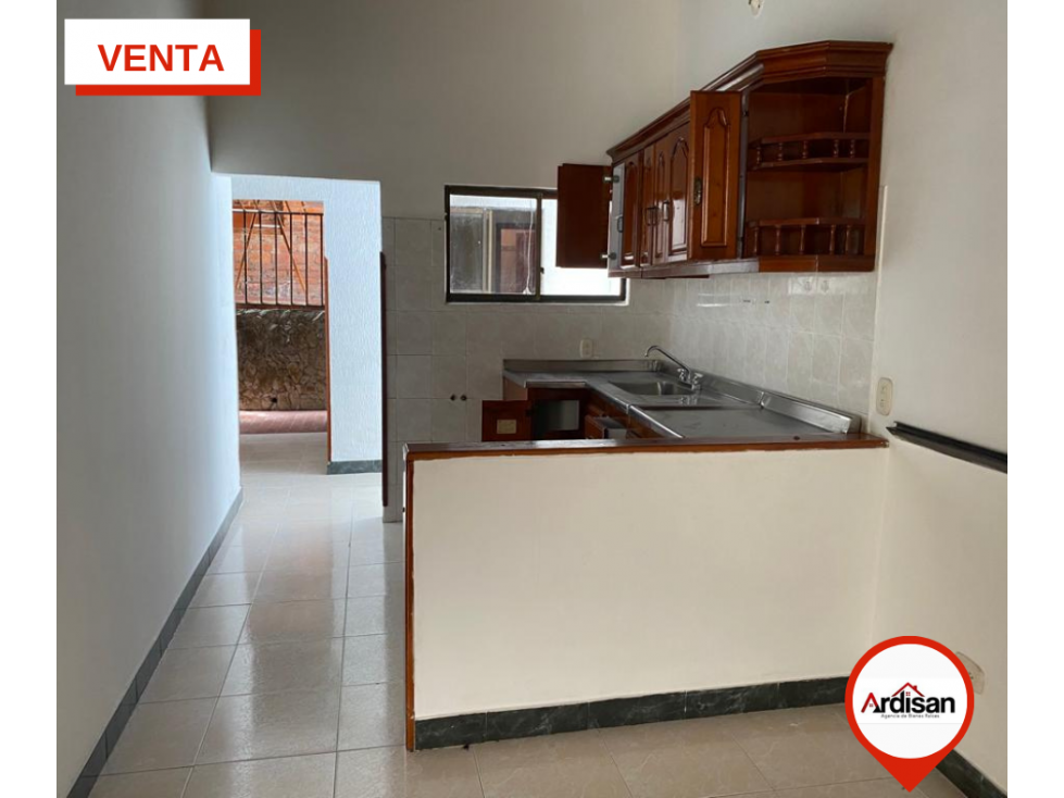CASA COMERCIAL CENTRAL - SOCORRO SANTANDER - 2