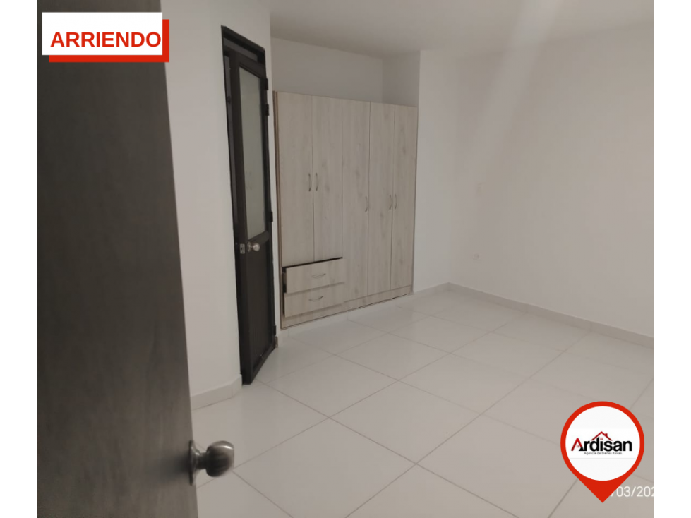 APARTAMENTO CENTRAL EN TERCER PISO - 3