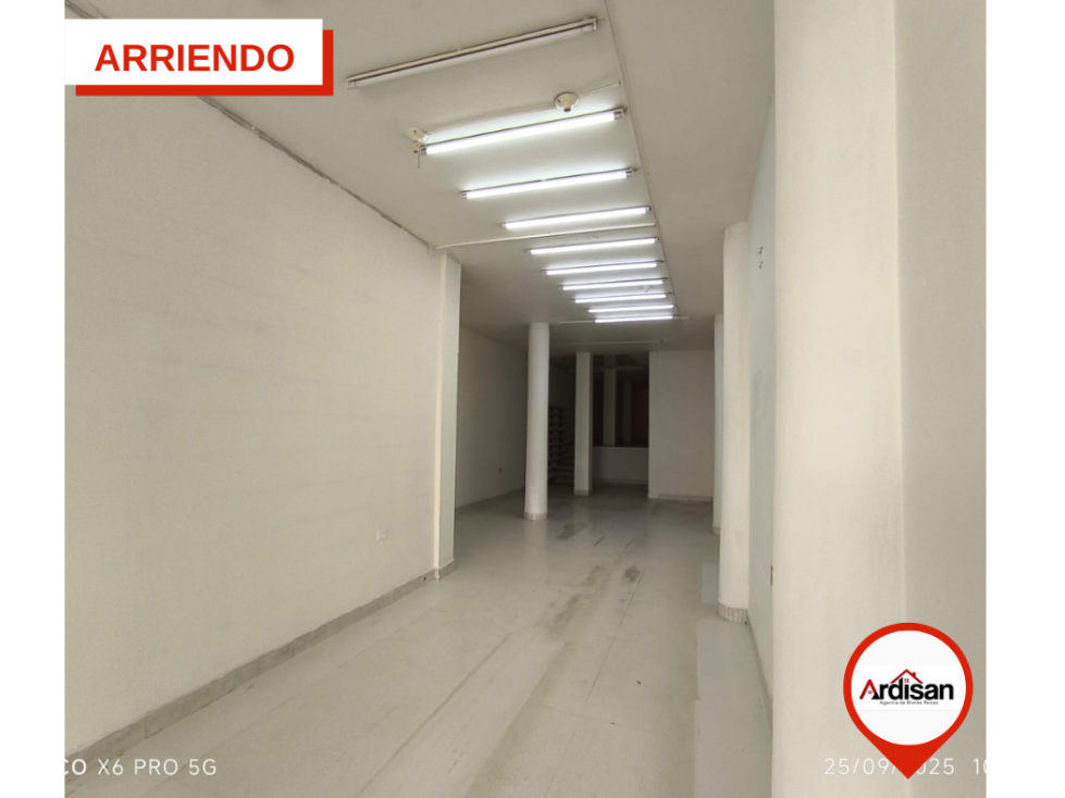 AMPLIO LOCAL COMERCIAL CENTRAL - 6