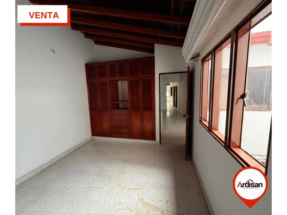 APARTAMENTO SEGUNDO PISO CON BALCON DE 130MTS - 5