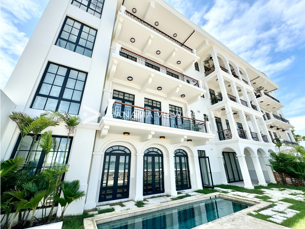 SANTA FAMILIA / CASCO VIEJO / VENTA
