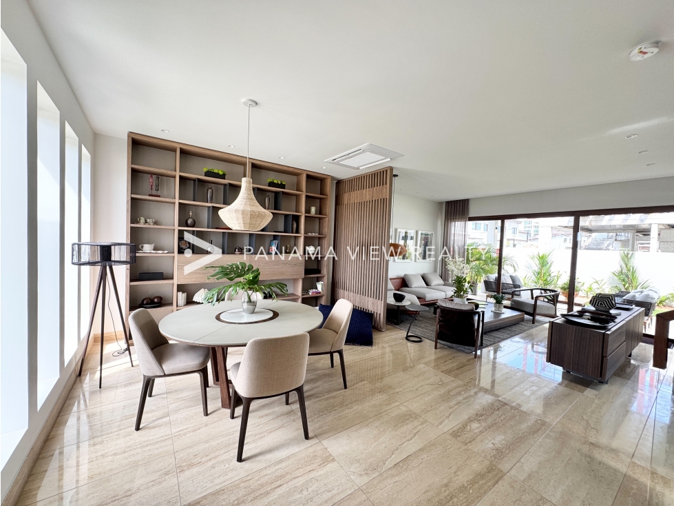 THE WOODS NEW / SANTA MARIA / VENTA