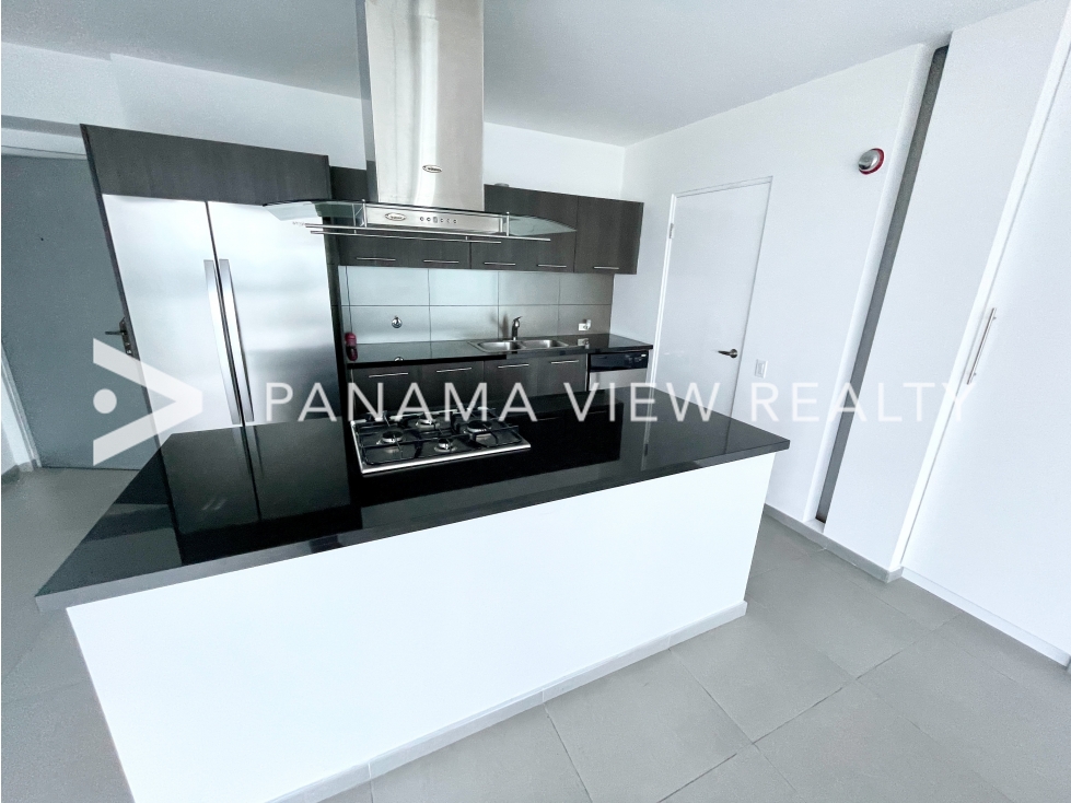YACHT CLUB / AVENIDA BALBOA / VENTA o ALQUILER — foto 3