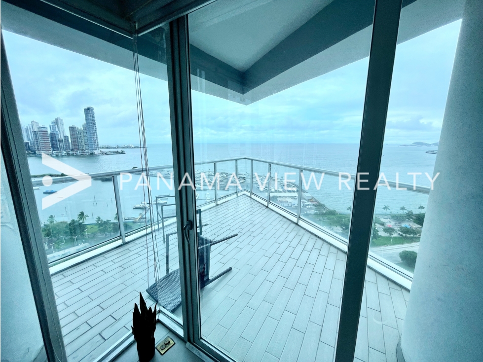 YACHT CLUB / AVENIDA BALBOA / VENTA o ALQUILER — foto 4