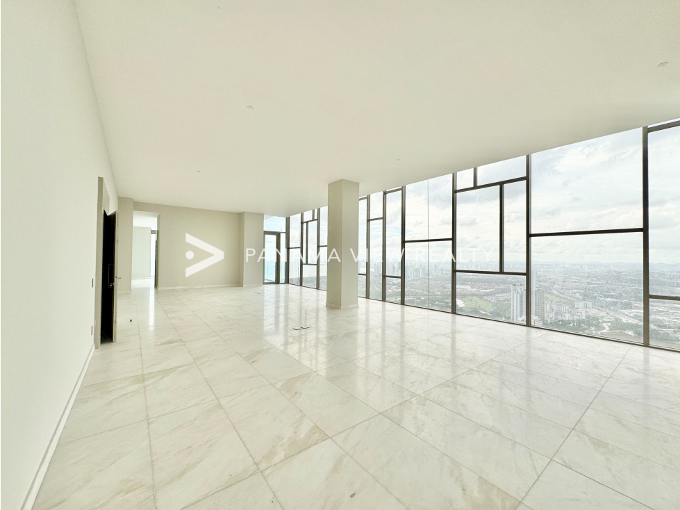 LA MAISON FENDI PENTHOUSE / SANTA MARIA / VENTA