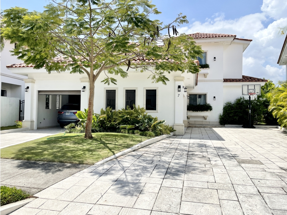 FAIRWAY ESTATES / SANTA MARIA / VENTA