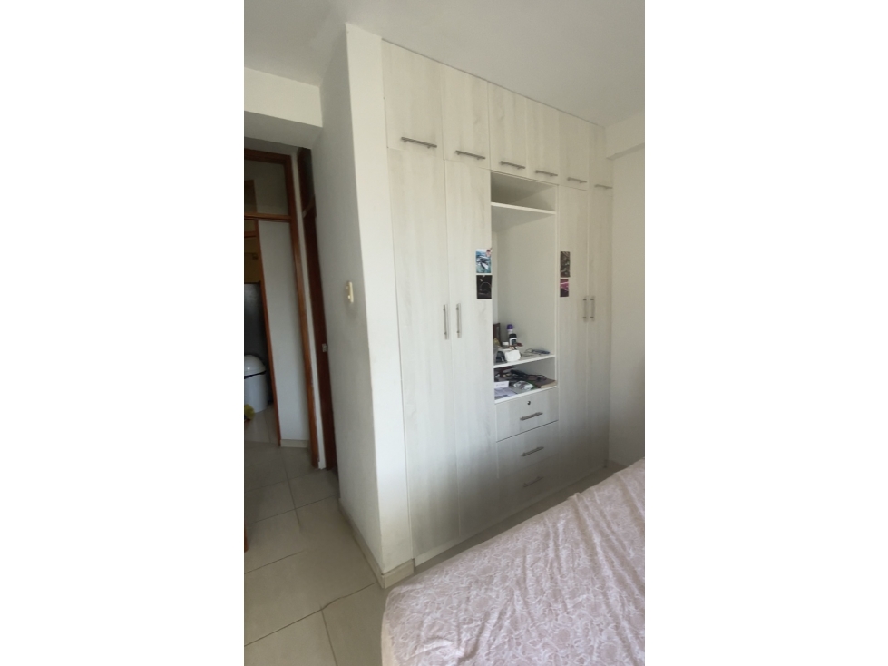 VENDO DEPARTAMENTO EN EXCELENTE UBICACIÓN CÉNTRICA - 6