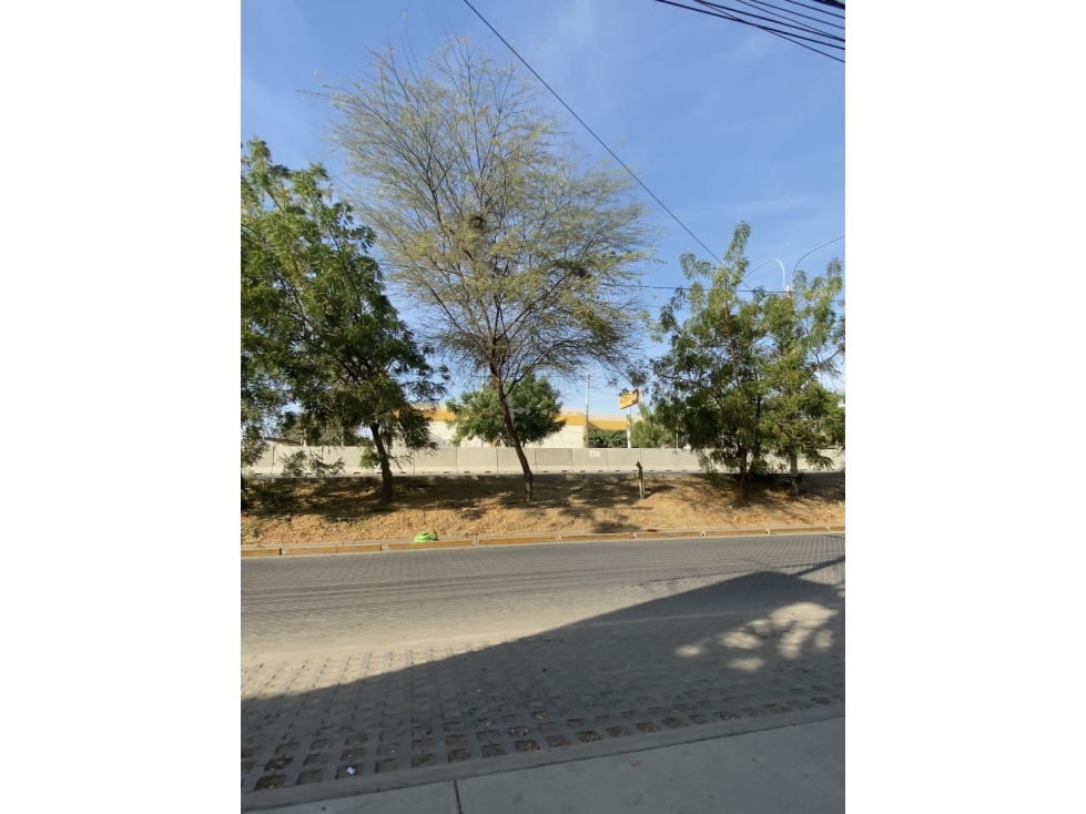 VENDO DEPARTAMENTO EN EXCELENTE UBICACIÓN CÉNTRICA - 2