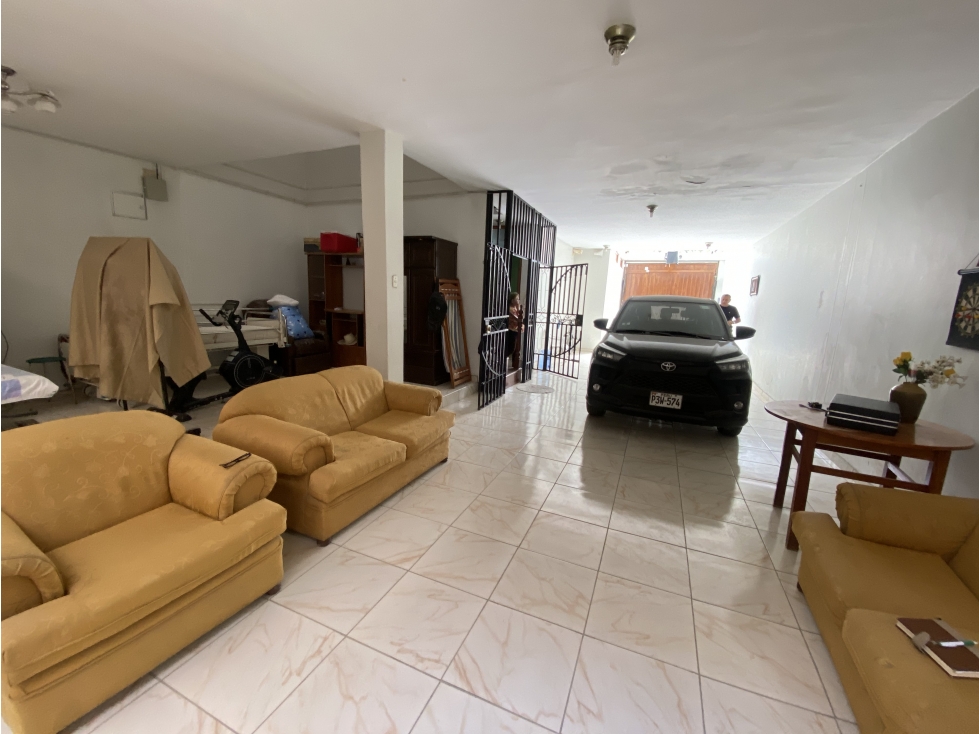 VENDO O ALQUILO AMPLIA CASA EN AV. SÁNCHEZ CERRO - 3