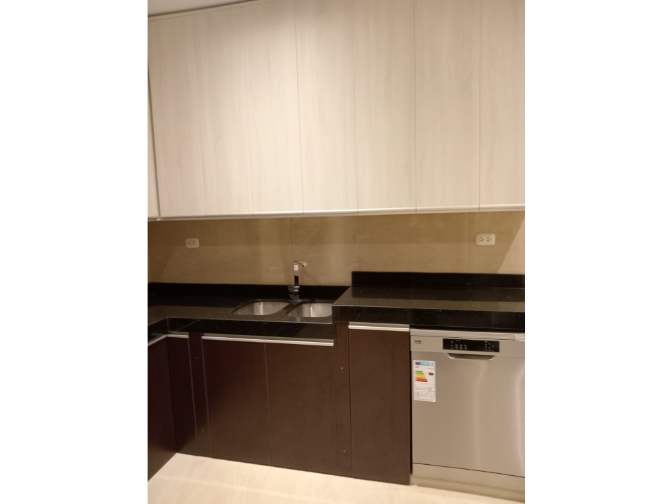 VENDO LINDA CASA EN CLUB HOUSE DE MIRAFLORES COUNTRY — foto 6