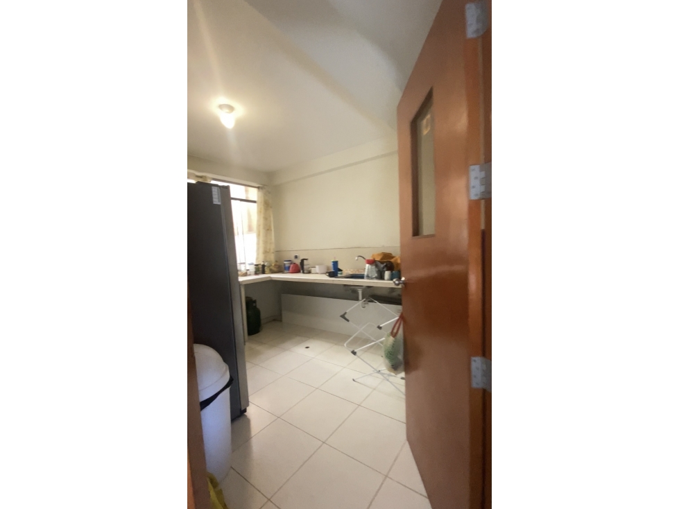 VENDO DEPARTAMENTO EN EXCELENTE UBICACIÓN CÉNTRICA - 5