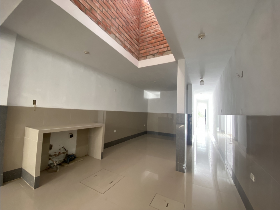 EN VENTA LOCAL COMERCIAL CERCA A ÓVALO BOLOGNESI - 3