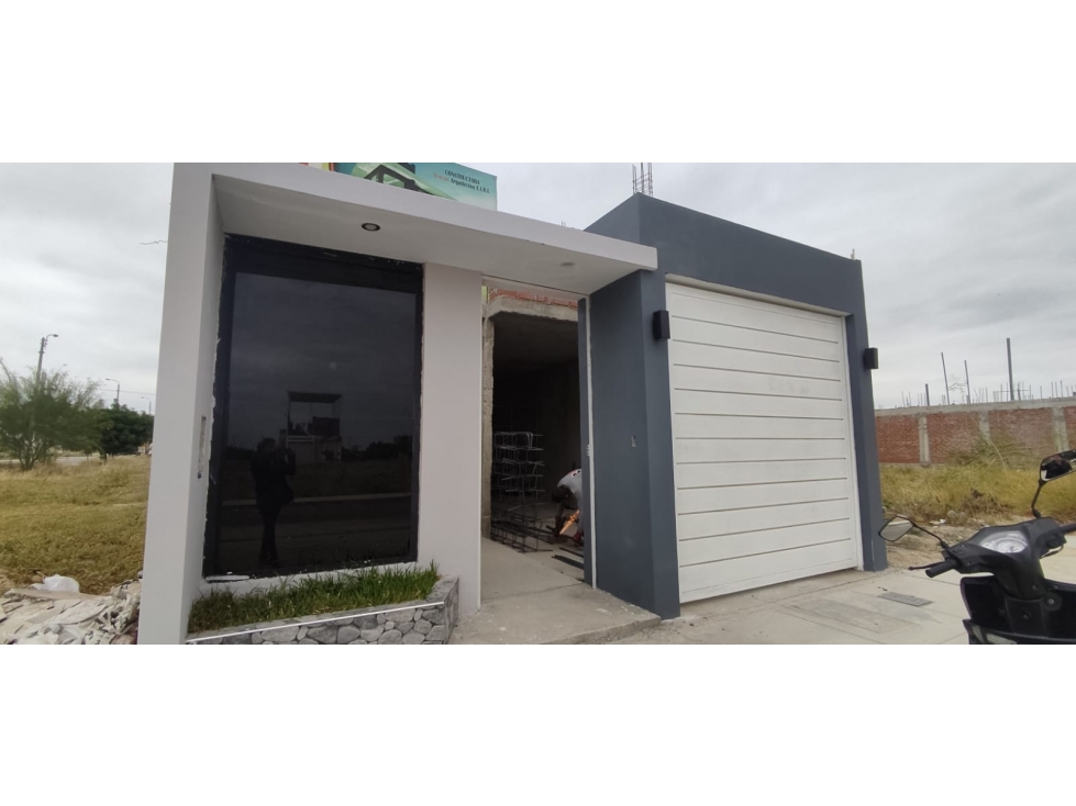 VENDO CASA SEMI CONSTRUIDA EN BOULEVARD PARK