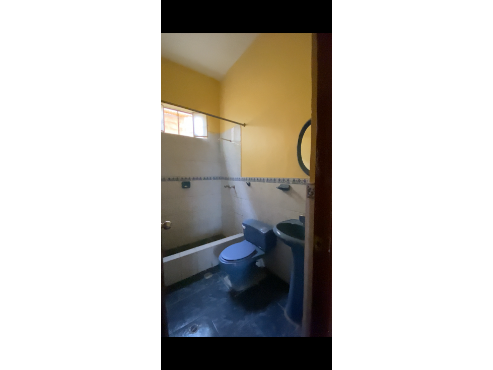 VENDO O ALQUILO 1er PISO EN AV. BOLOGNESI - 4