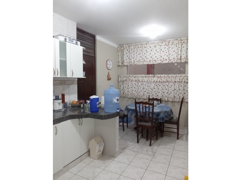 ALQUILO CASA AMOBLADA EN SAN EDUARDO - 6