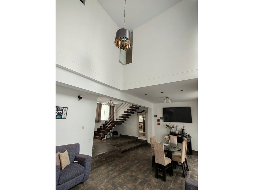 ALQUILO LINDA CASA EN MIRAFLORES COUNTRY CLUB — foto 2