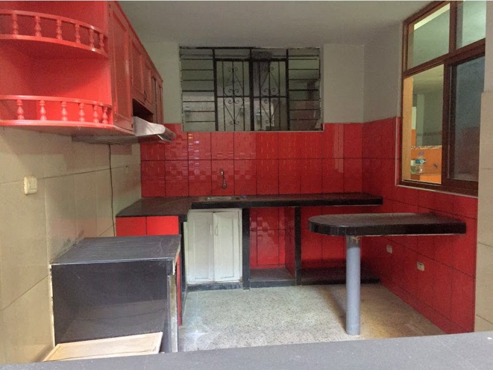 ALQUILO VIVIENDA 1ER PISO ANGAMOS, PIURA - 3