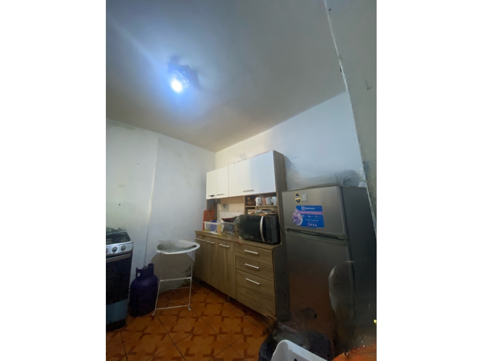 CASA EN VENTA A POCOS METROS DE LA GRAU - 6