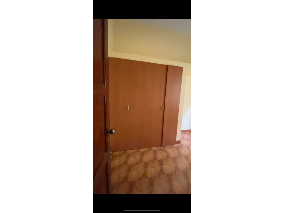 VENDO O ALQUILO 1er PISO EN AV. BOLOGNESI - 3