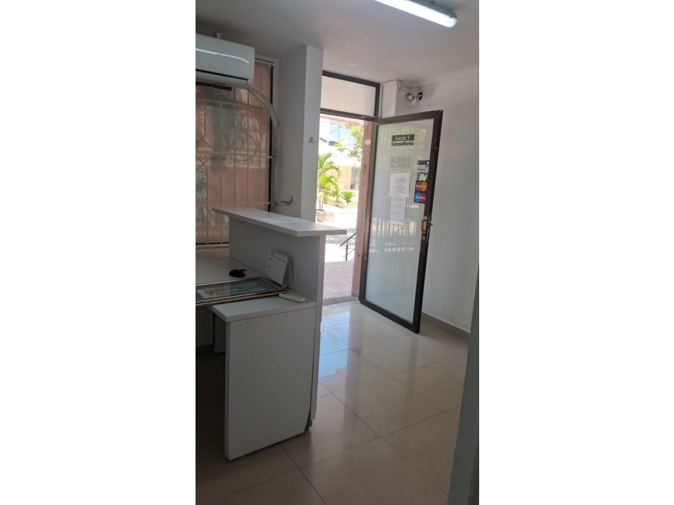 LOCAL RESIDENCIAL - ALTO PRADO - 2