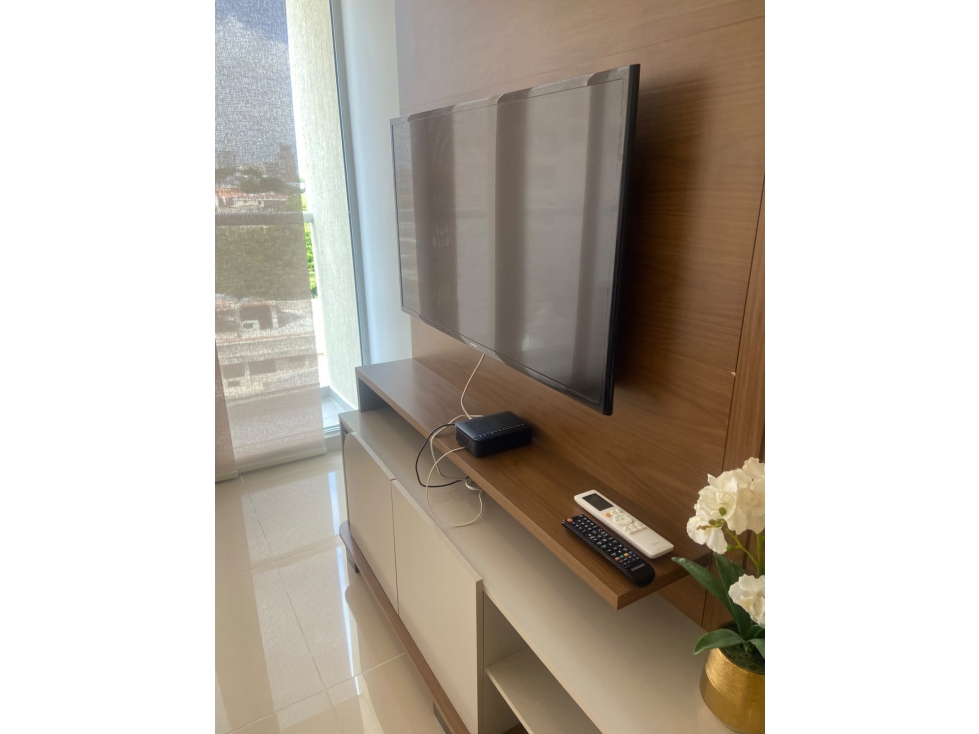 ARRIENDO APTO AMOBLADO 1HAB- CIUDAD JARDIN — foto 2