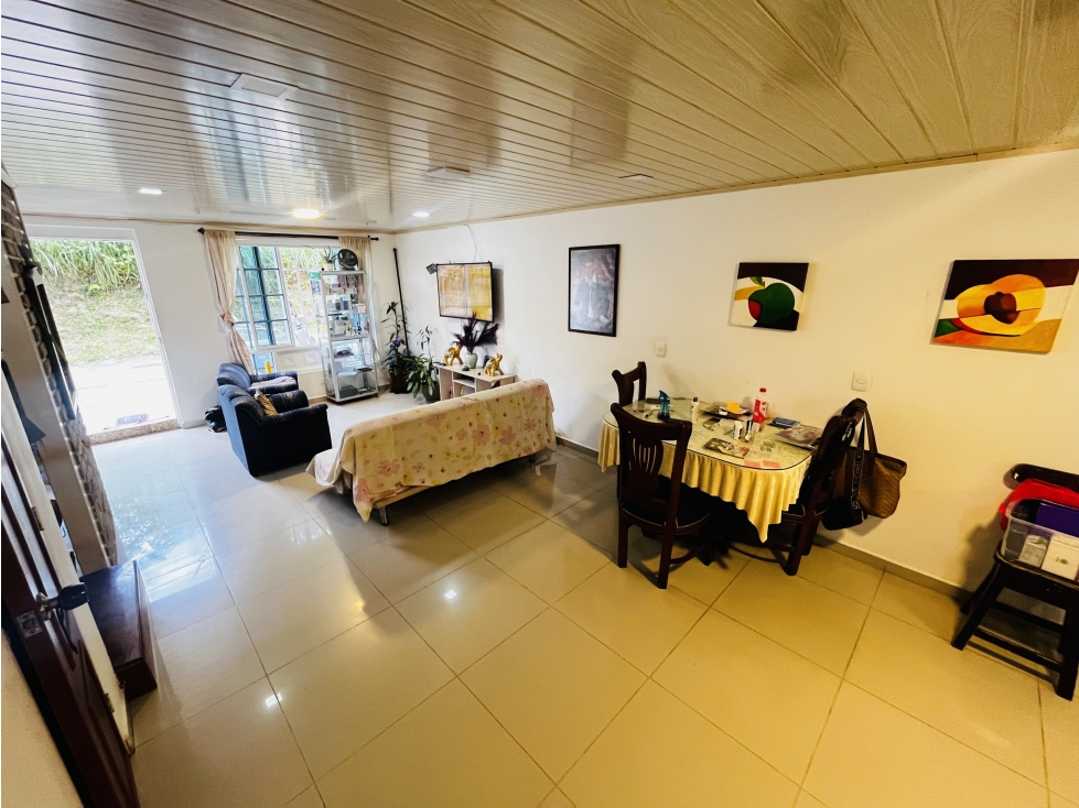 SE VENDE CASA DE 3 HABITACIONES - SECTOR CENTRO — foto 4