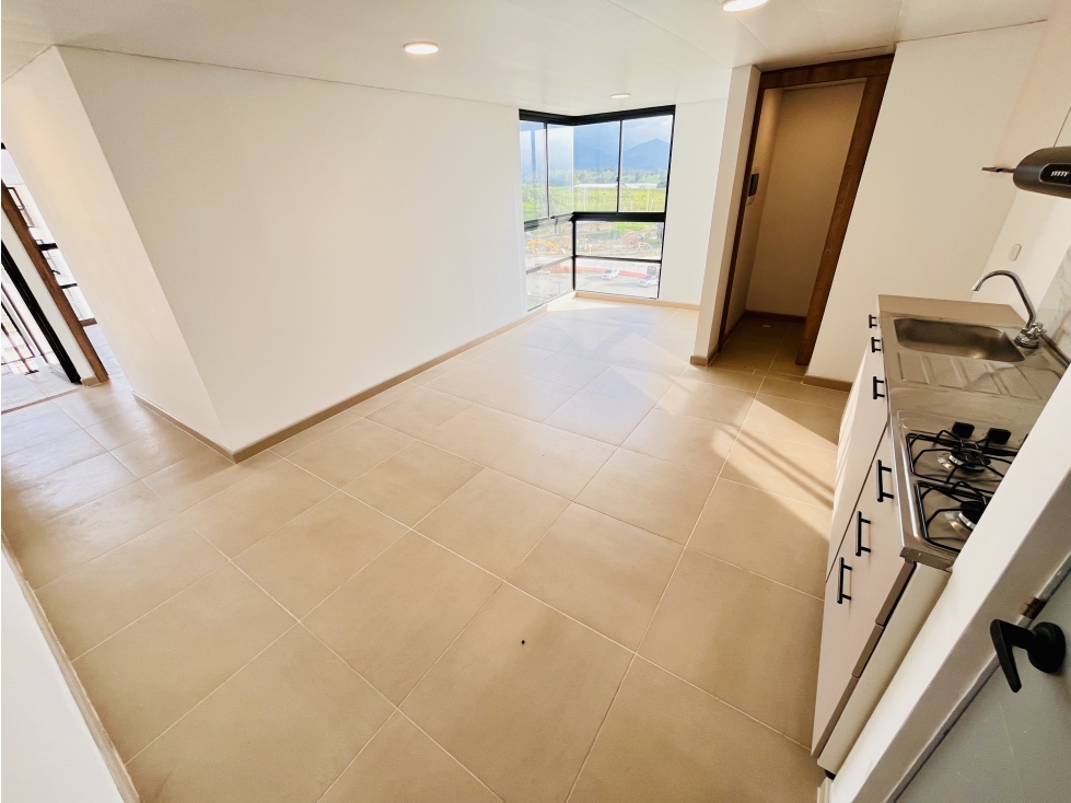 Se Arrienda Apartamento de 3 Habitaciones - Sector Sur - 3