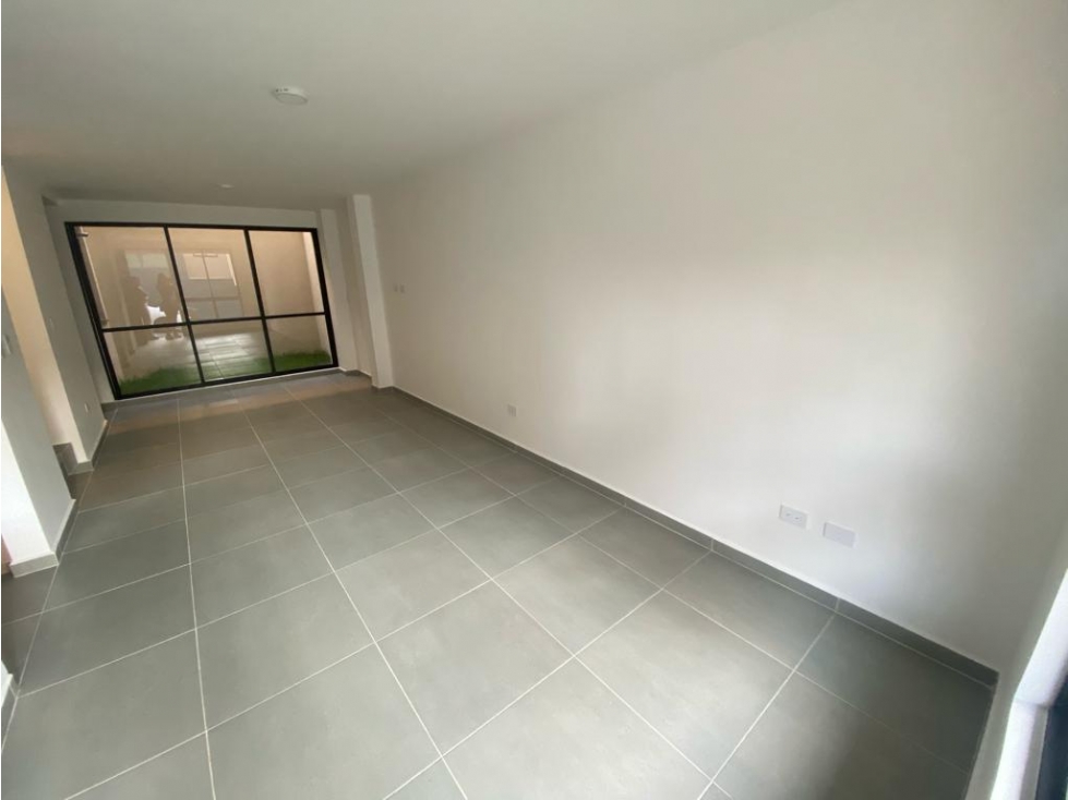 Se Vende Casa en Conjunto Cerrado - La Tebaida